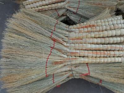 贫困户张柄炜的三次人生转折：站起来脱了贫当厂长