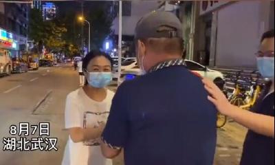 援鄂医护重游湖北 火神山医患再相聚