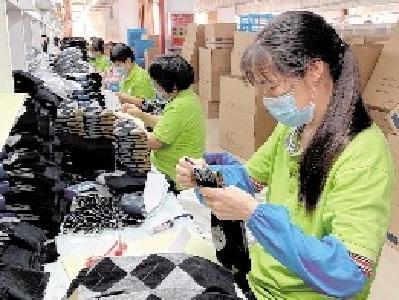 十堰37.6万困难群众稳定就业 多举措扩宽就业渠道