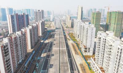 荆州开通首条城市快速路