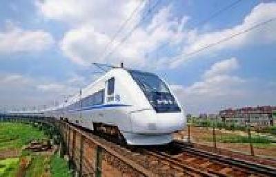 湖北第五条城铁开通 武汉城市圈进入“环枢纽”时代