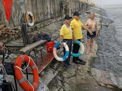 长江救援志愿队600多名队员在两江四岸22个点位巡查
