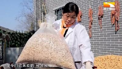 “乡村网红”刘彩云扎根家乡助振兴