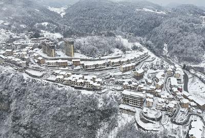 “冰雪游”带火恩施茶店驿站民宿