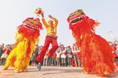 火树银花团圆夜 钟鸣楚天元宵节——省内千余项活动欢庆节日