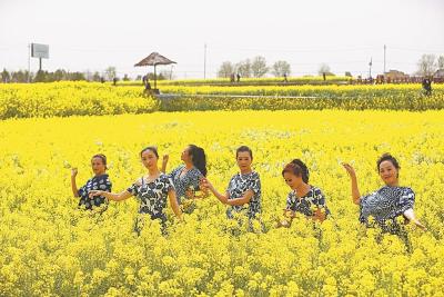 湖北省油菜花节在沙洋盛大开幕 70万亩花海翻涌喜迎八方客