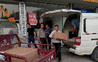 洪湖市大力推进大宗淡水鱼良种更新