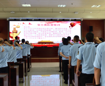 湖北首批官方兽医持证上岗