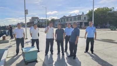 农业农村部渔业渔政管理局海洋伏季休渔交叉执法第十一工作组在海南开展执法检查