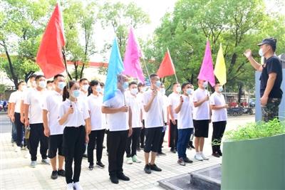 东风汽车股份工程车事业部“福瑞学院”磨砺经销商综合素质