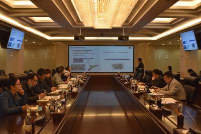 尤峥会见武汉经信局党组书记姜铁兵