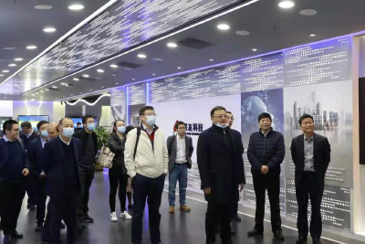 尤峥到广州基地调研