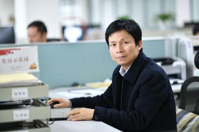 【我是党员 我在东风】板凳甘坐十年冷
