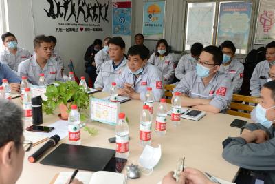 东风汽车股份召开基层调研座谈会