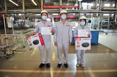 东风轻型商用车：一线授奖鼓干劲