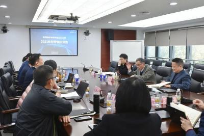 乔阳在东风进出口公司调研