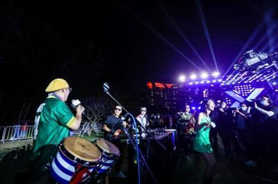 东风雪铁龙新年花式“宠粉” 