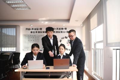 东风通信：深耕市场 项目全面开花