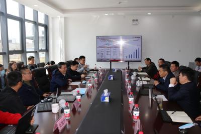 东风零部件与东风技术中心开展技术协同交流