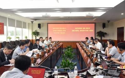 东风零部件集团四届三次董事会会议召开