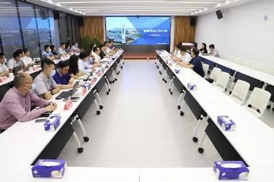 黄伟在智新科技调研