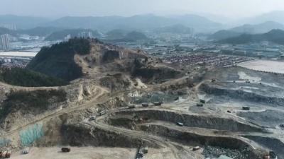 封闭管理赶工期 东风商用车车身厂搬迁项目建设稳步推进