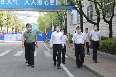 东风商用车领导调研高温检修后生产推进情况
