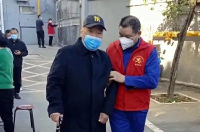 驻厂保供有我！居家办公有我！志愿防疫有我！