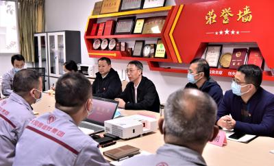黄川：充分发挥全面从严治党的引领保障作用