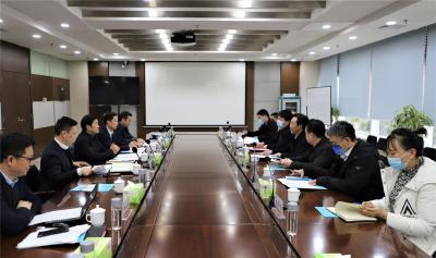 新疆博州客人访问东风