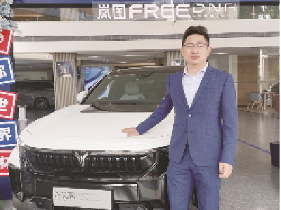 东风公司2022年度劳模程华：在欧洲，卖岚图
