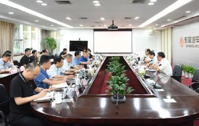 何伟专题调研东风科技（东风零部件）党委主题教育开展情况
