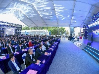 图集｜东风汽车第八届科技创新周暨汽车嘉年华开幕