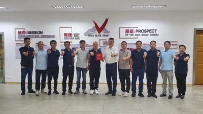 东风商用车领导调研湖北区域市场