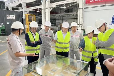 东风有限副总裁李军：强基础、打硬仗，奋力追求最好经营结果