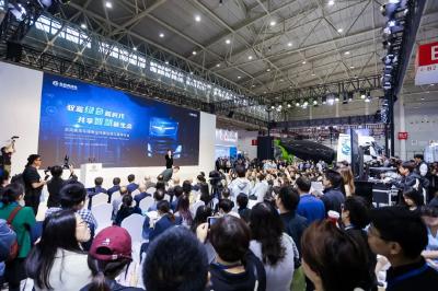 发布+签约+获奖，东风商用车重磅亮相国际商用车展！