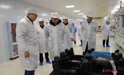陈昊在智新科技调研