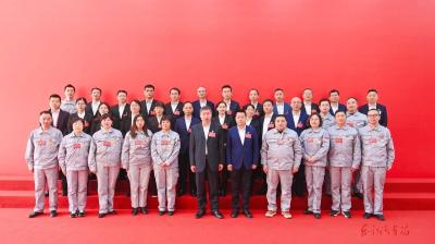 扎实推进“一主四新”！代表们学习领会东风汽车工会第十届会员代表大会第一次会议精神