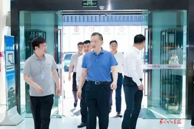 杨青赴河南、河北市场调研时强调：切实转变观念改进作风 踏踏实实推进东风营销方式落实落地