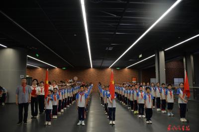 东风汽车博物馆牵手十堰市东风43小学欢庆儿童节