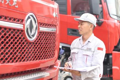 从“小技工”到“大明星”，吴文平的“逆袭之路”