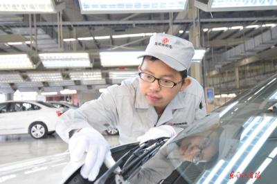 徒弟眼中的冯月兵：智能网联赛道的引路人