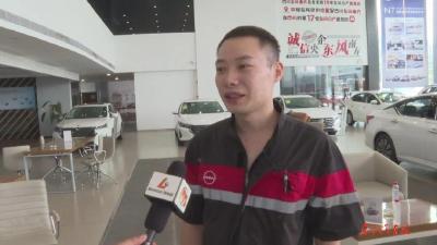 游客落水 东风南方员工挺身救人