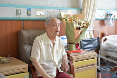 赤诚之心永远滚烫——记东风抗战老兵马戟