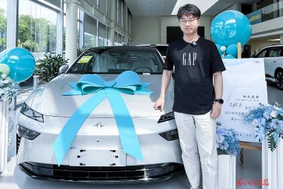 懂产品更要懂用户——东风卓联成都机场路奕派店销售顾问用专业服务促成交