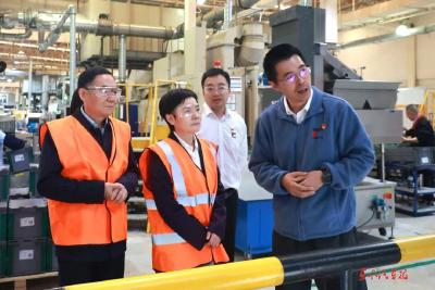 刘艳红调研上海弗列加滤清器有限公司