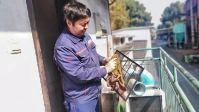 于细微处见真章——锻一作业部的“滤网哲学”