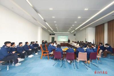 “马灯精神耀我行·文化讲堂” 走进东风卓联云贵战区