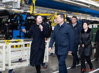 湖北省总工会到东风汽车走访慰问