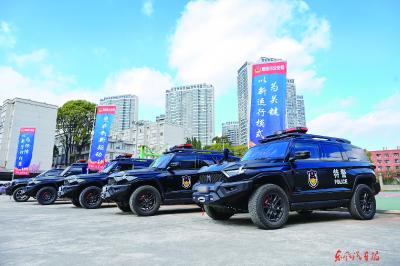 猛士917处突阻停车列装云豹突击队